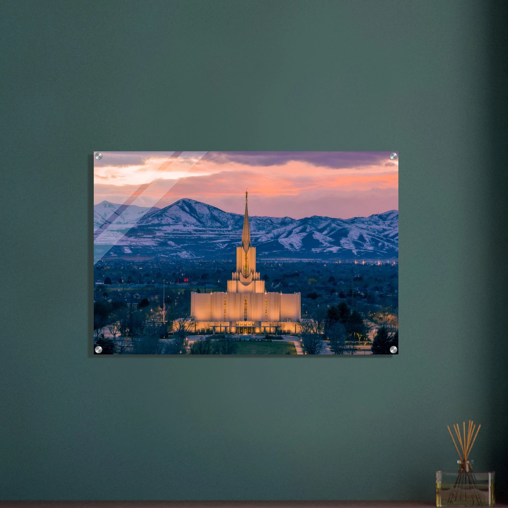 7da6bf6b-78da-4de5-a5f9-7af187c07eba