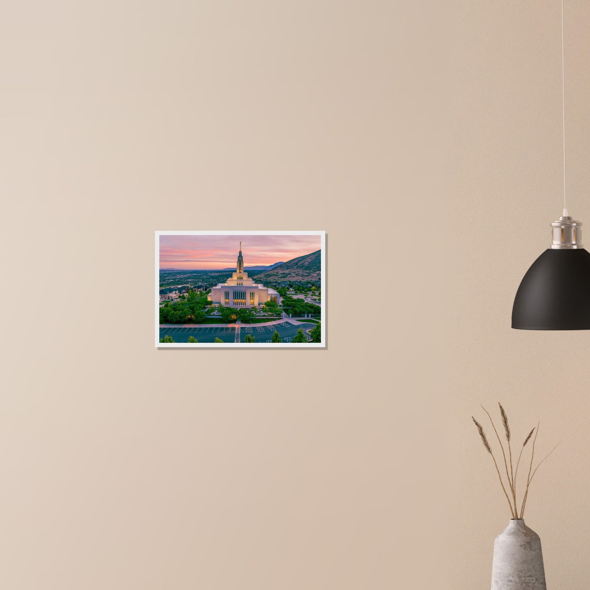 8b106f92-285f-476d-9a1a-387758474076