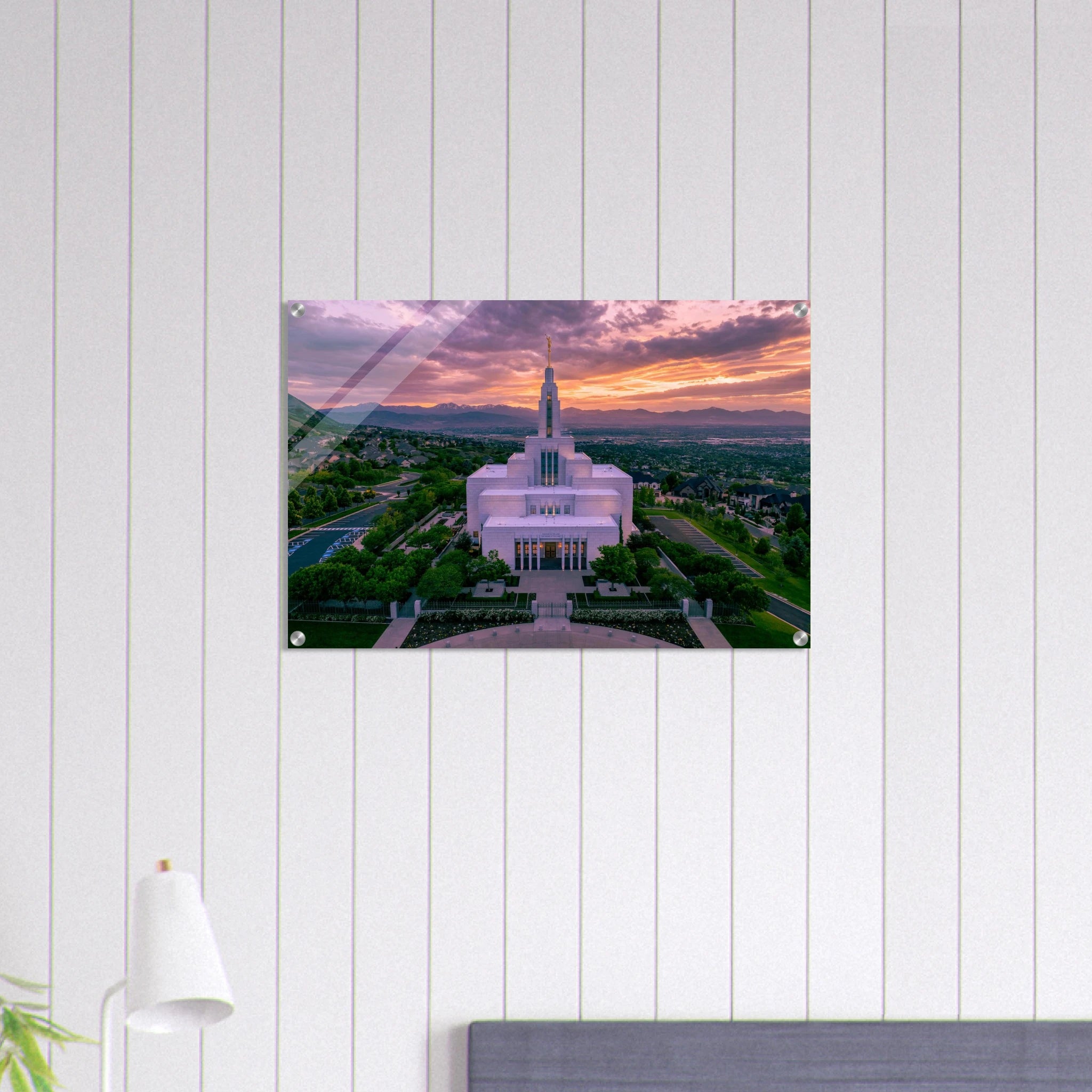 9930efff-d7f6-49de-be8b-cf1015f8011b