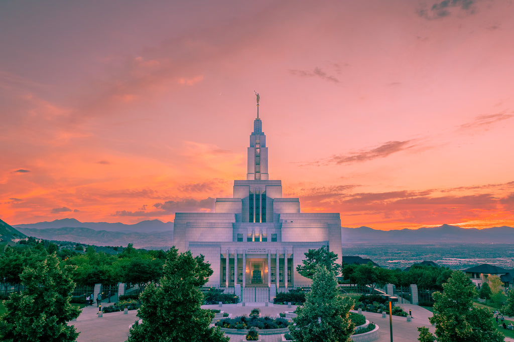 Draper Temple's Sunset Embrace