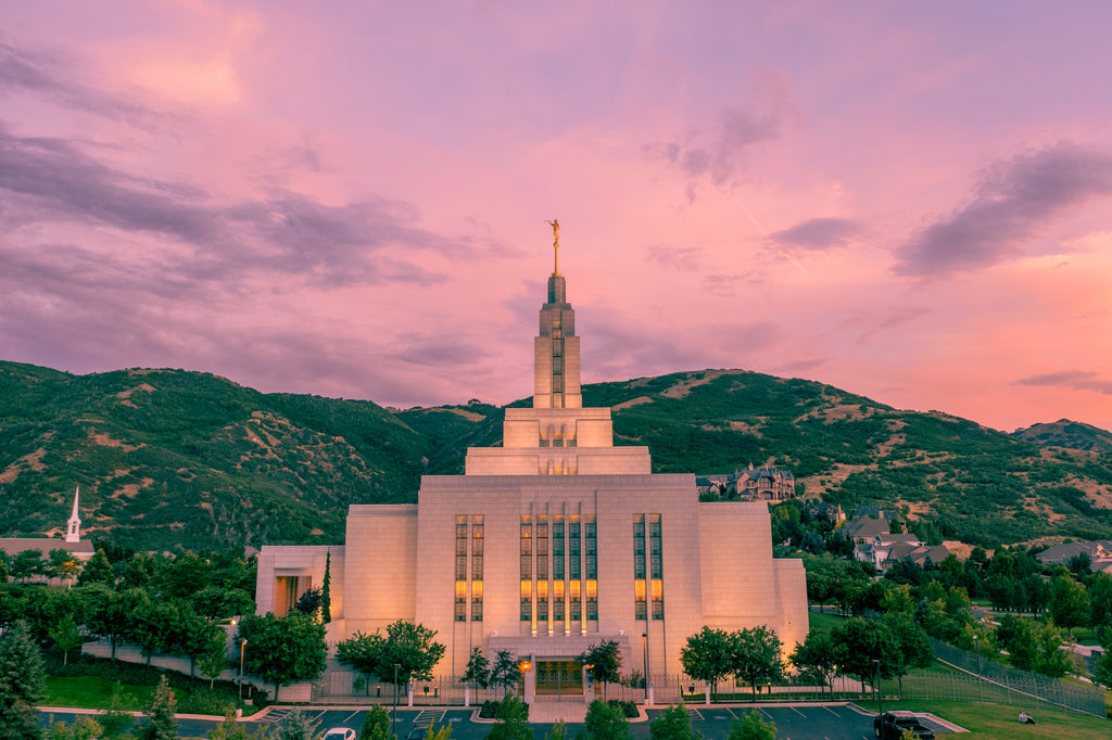The Draper Temple Amidst Mountain Splendor