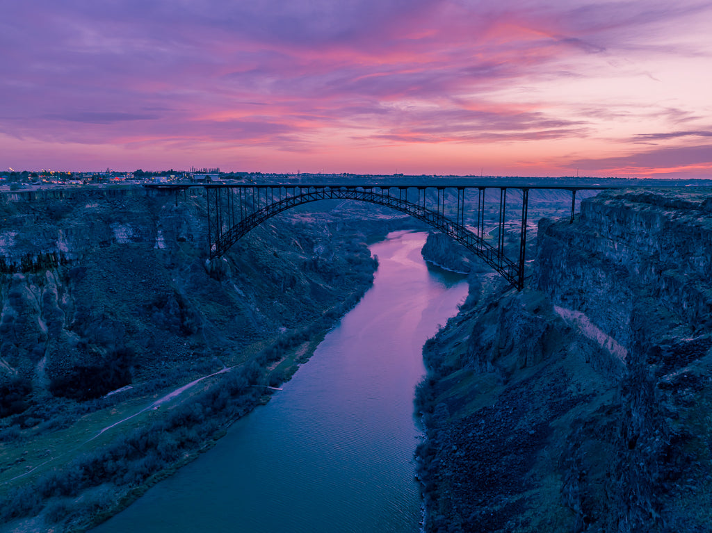 Purple Serenity: Twilight over Perrine Bridge and Snake River