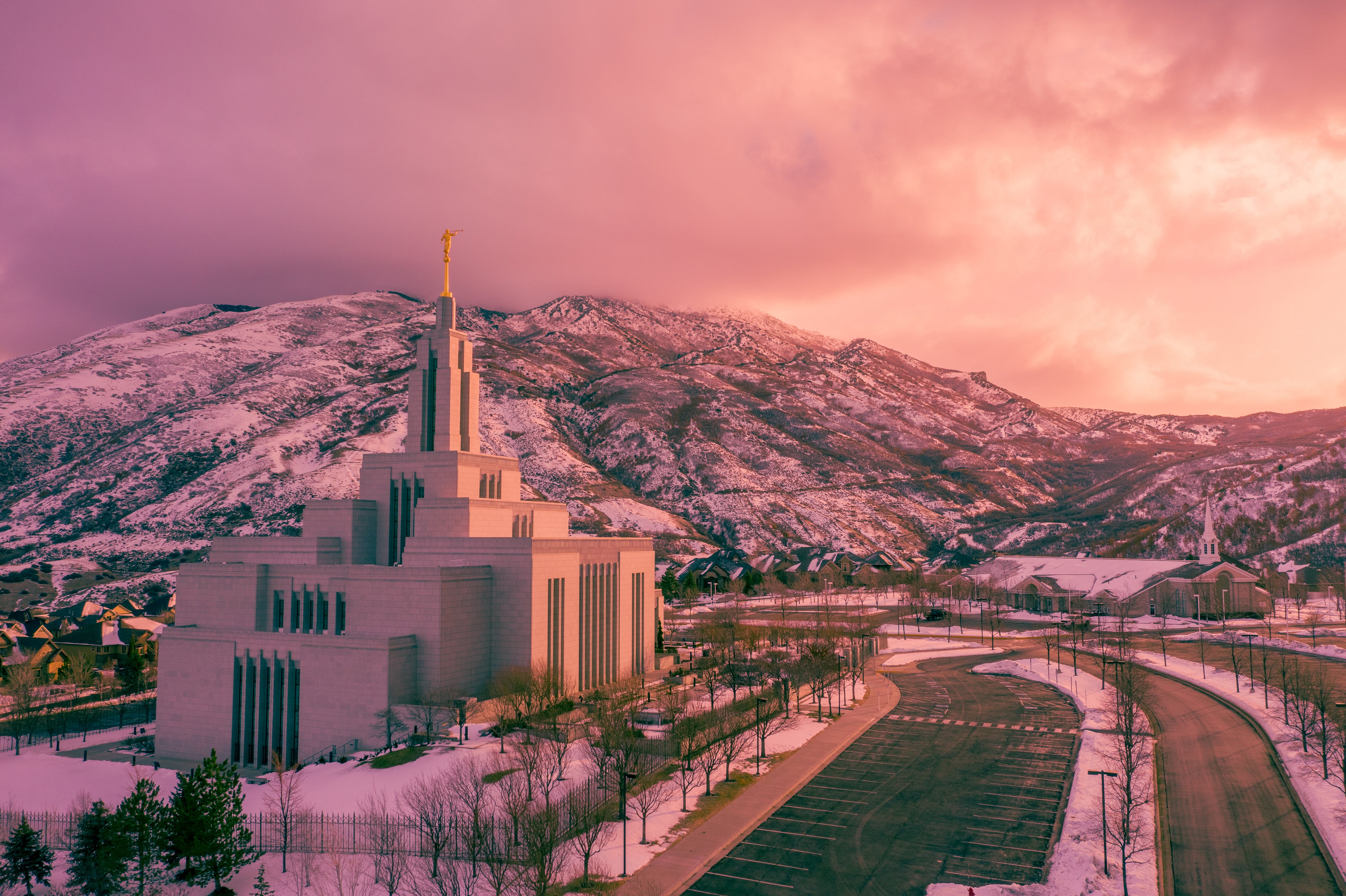 Draper Temple's Winter Glow