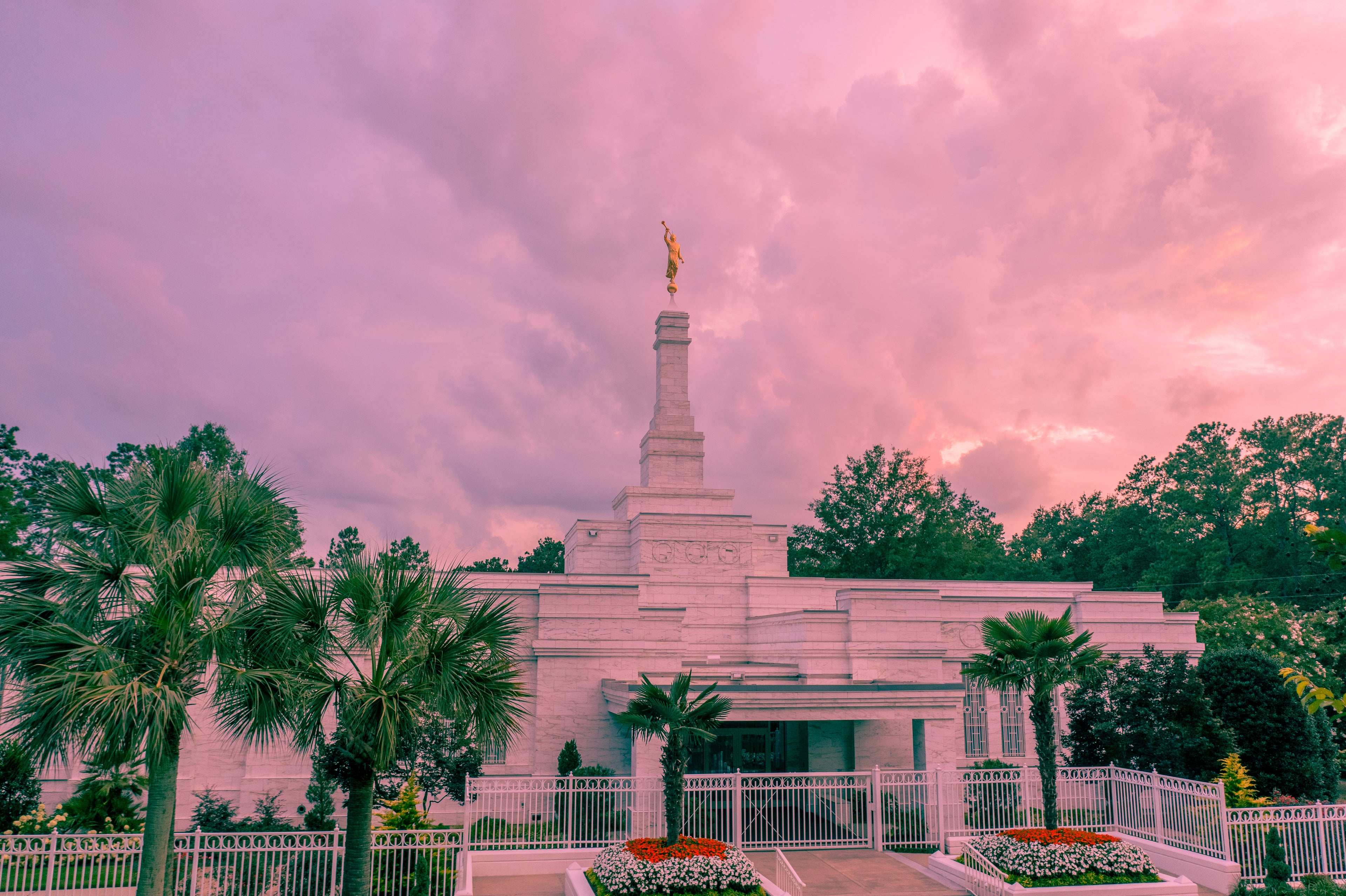 Tranquility in Light: Columbia South Carolina Temple