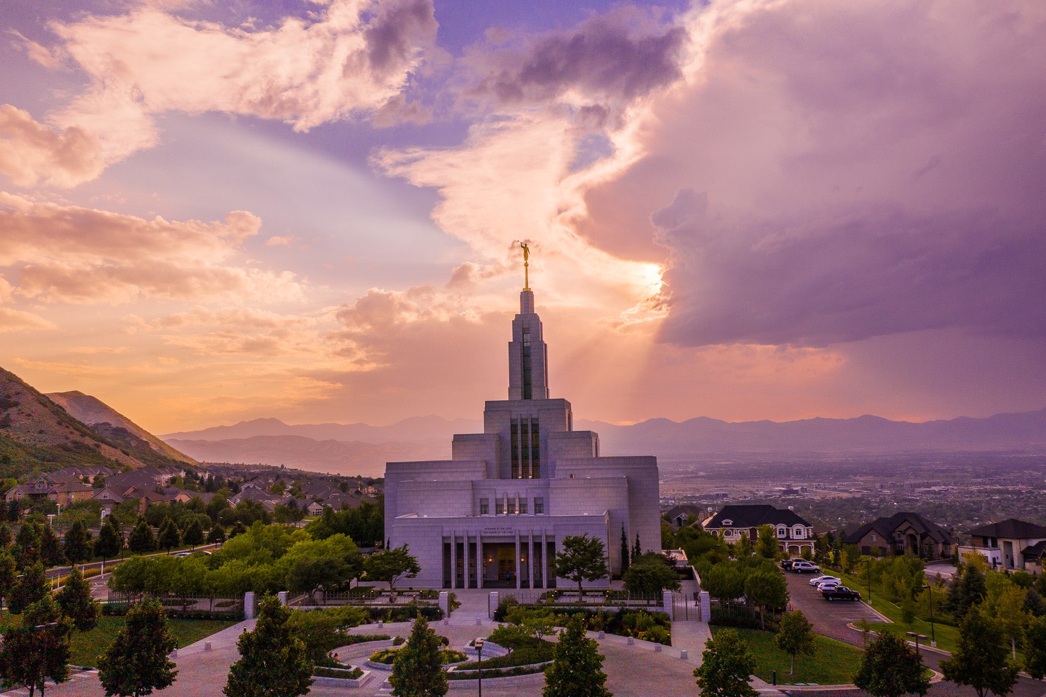 Draper Temple's Heavenly Glow