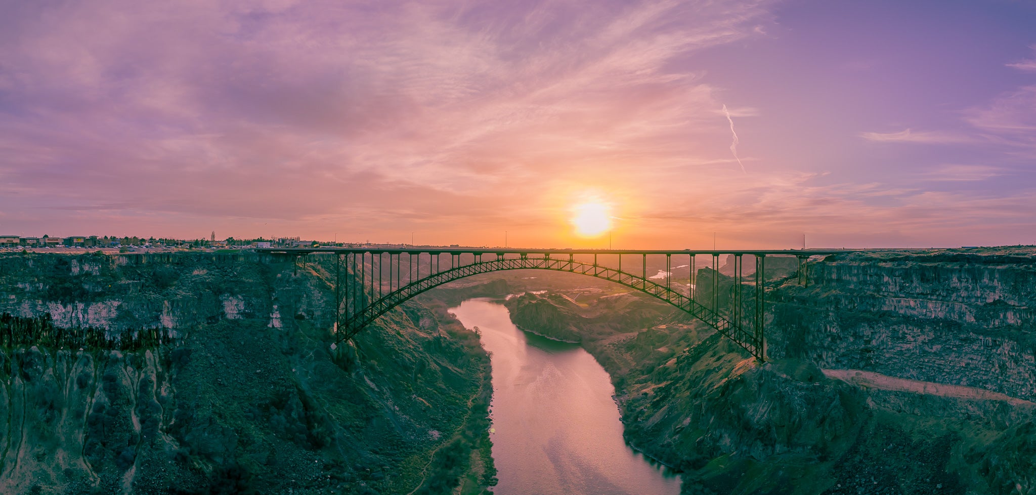 Sunrise Majesty: Perrine Bridge Over Snake River Canyon