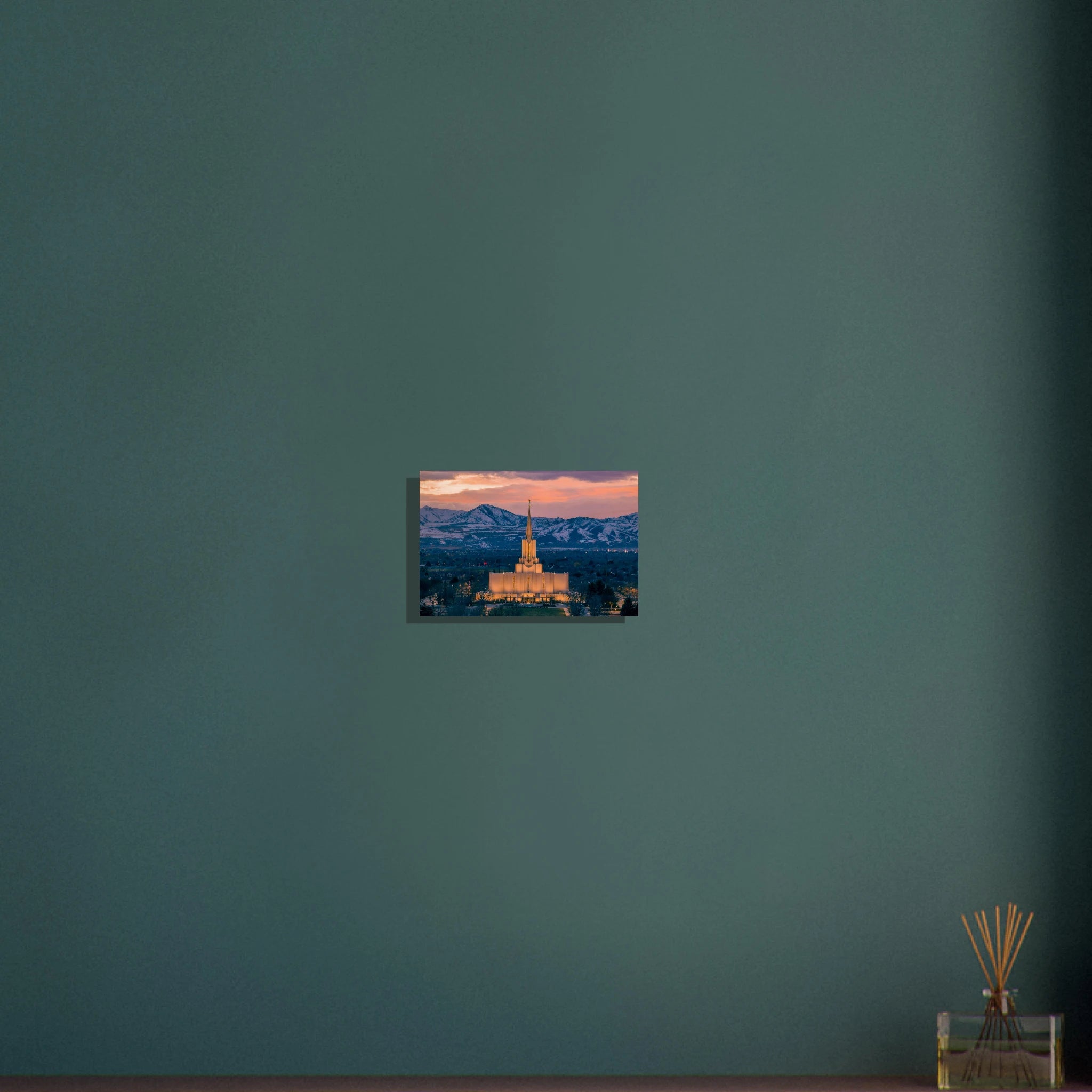 b5e98304-fe95-4c33-b961-93899bd3a824