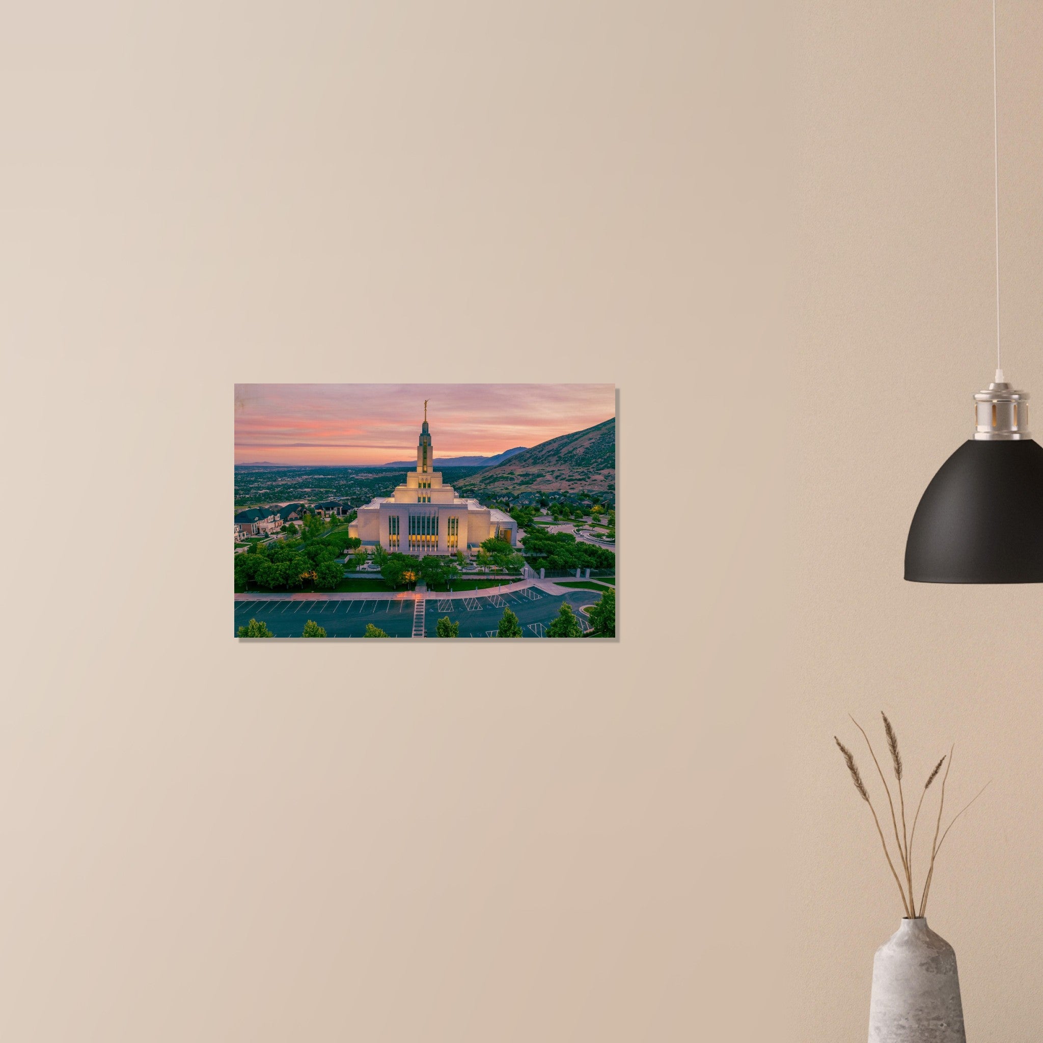 e43880eb-9d4c-46e4-b65e-d402b04948f4