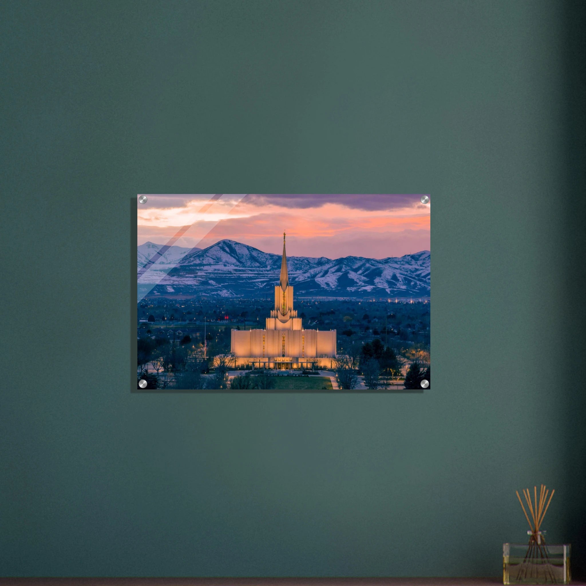 f06174a6-9d74-4165-8022-d5b42f2c131b